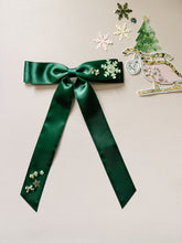 Load image into Gallery viewer, Green Coquette Bow
